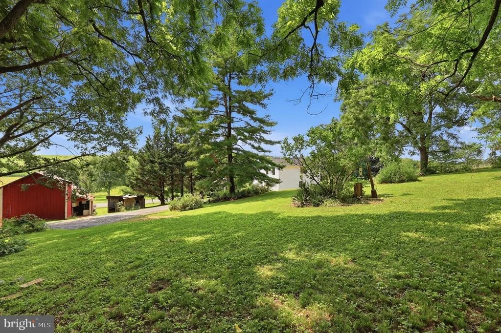 Photo of 11523 HANDBOARD ROAD