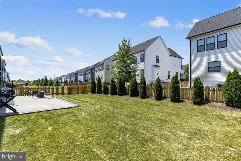 Photo of 25467 BYRNES CROSSING DRIVE