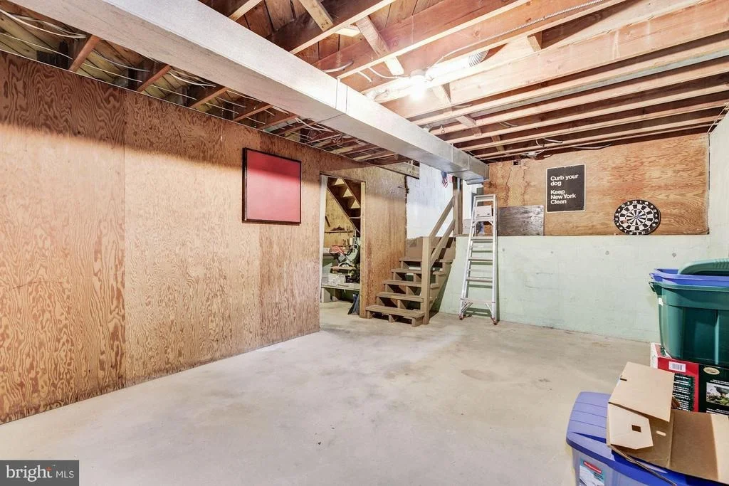 Photo of 10200 CONOVER DRIVE