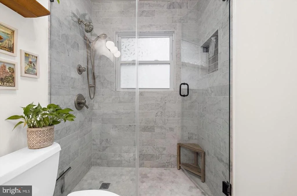 Photo of 228 DEWEY DRIVE