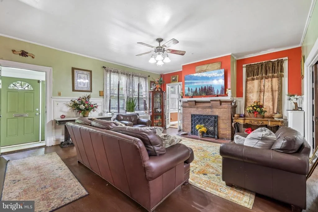 Photo of 2616 TALBOT ROAD