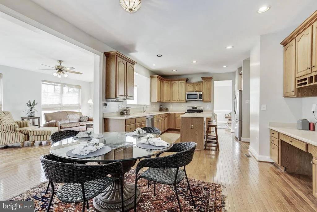 Photo of 4834 BROOM DRIVE