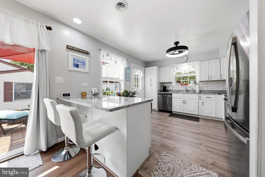 Photo of 5679 BARBERRY COURT