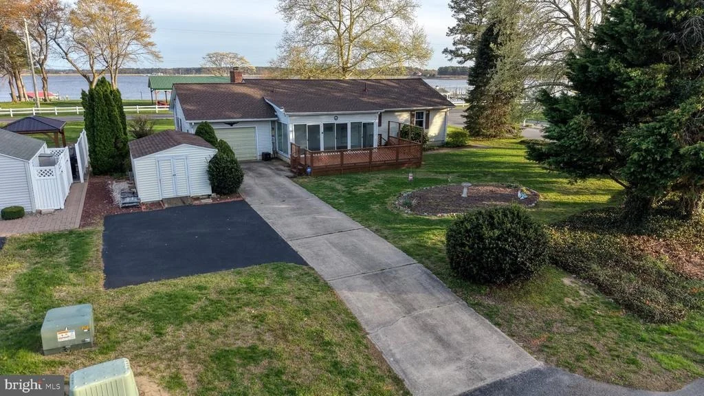 Photo of 131 COMANCHE CIRCLE