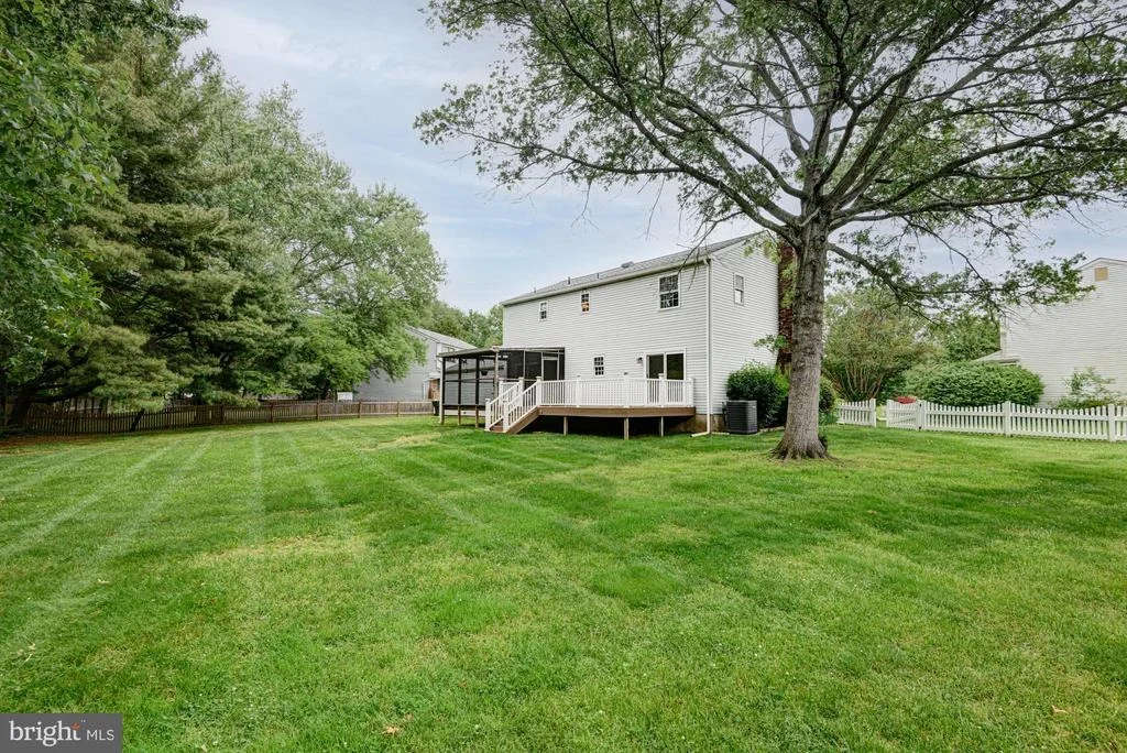 Photo of 8 RISA COURT