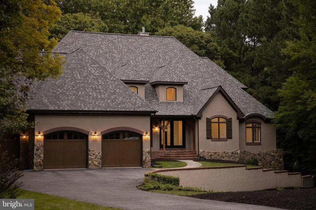 Photo of 123 GLADE CIRCLE W