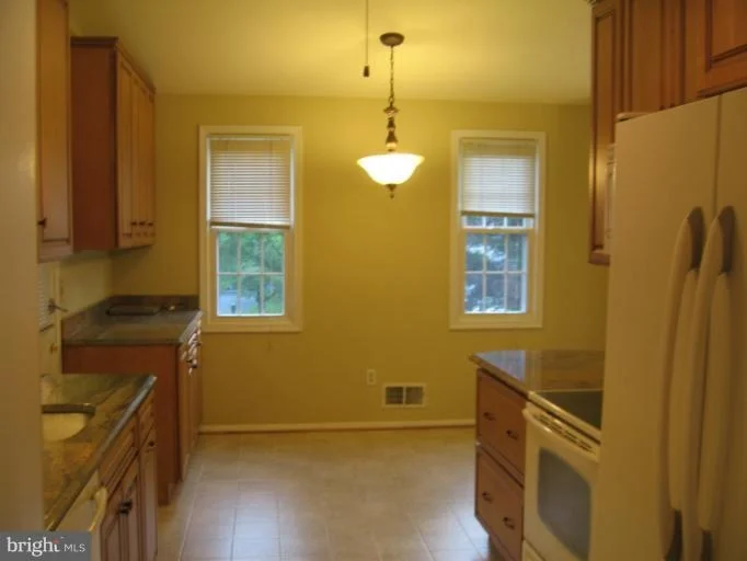 Photo of 14217 PICCADILLY ROAD