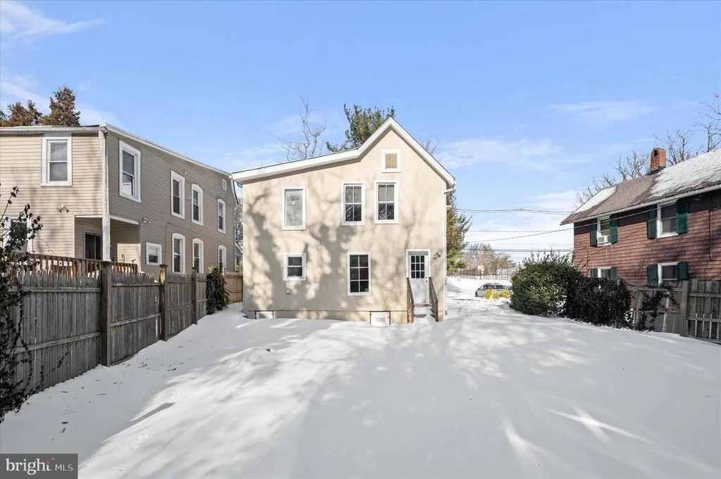 Photo of 415 SCHWARTZ AVENUE