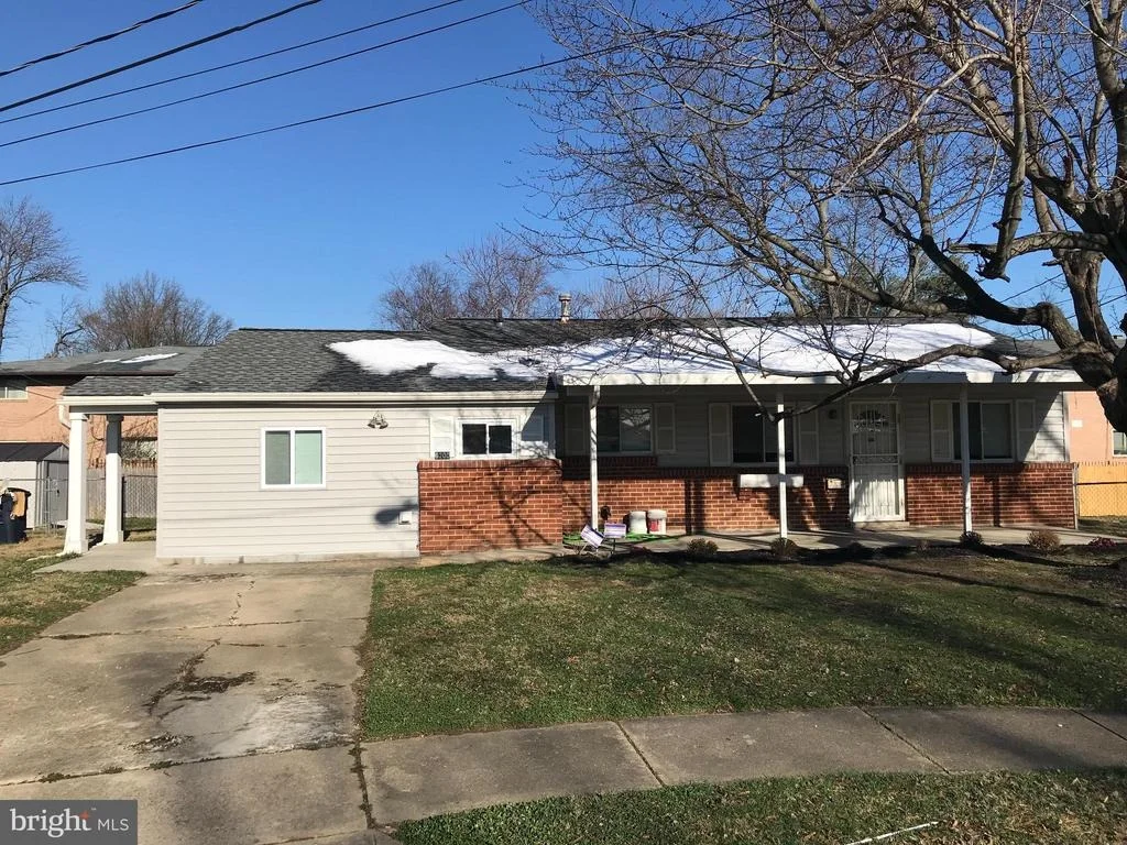 Photo of 6200 AUTH ROAD
