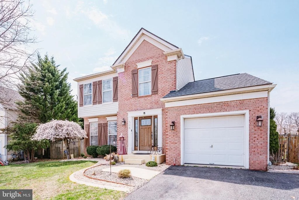 Photo of 504 MAGNOLIA RIDGE DRIVE