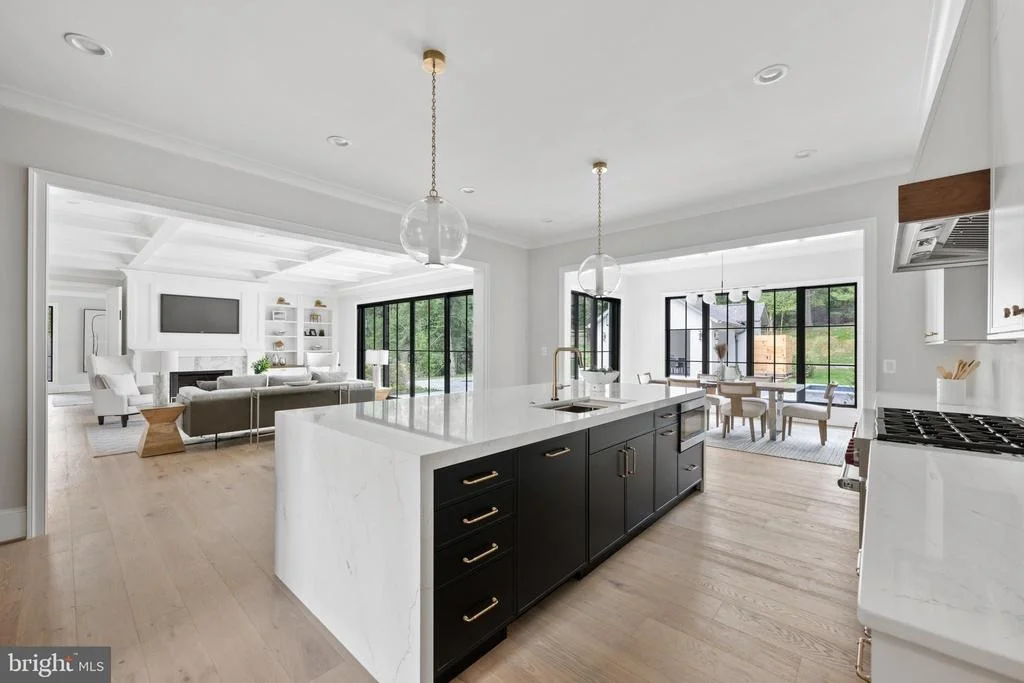 Photo of 6126 STONEHAM LANE