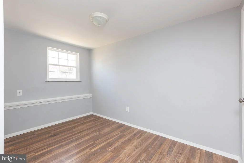 Photo of 708 UNIVERSITY DRIVE