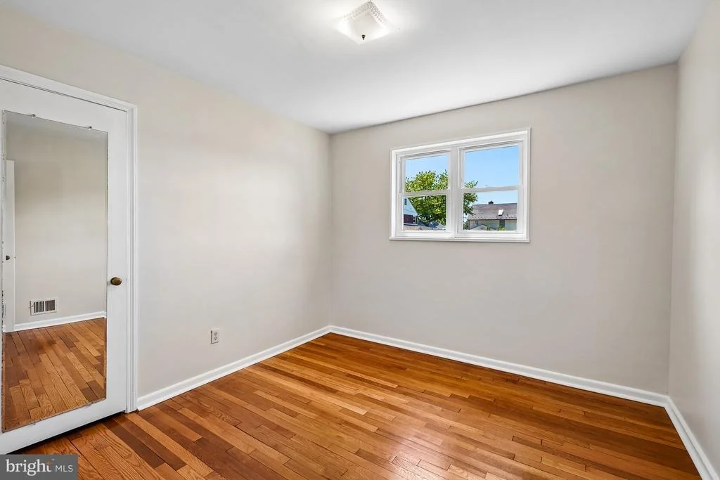 Photo of 1615 PARHAM PLACE