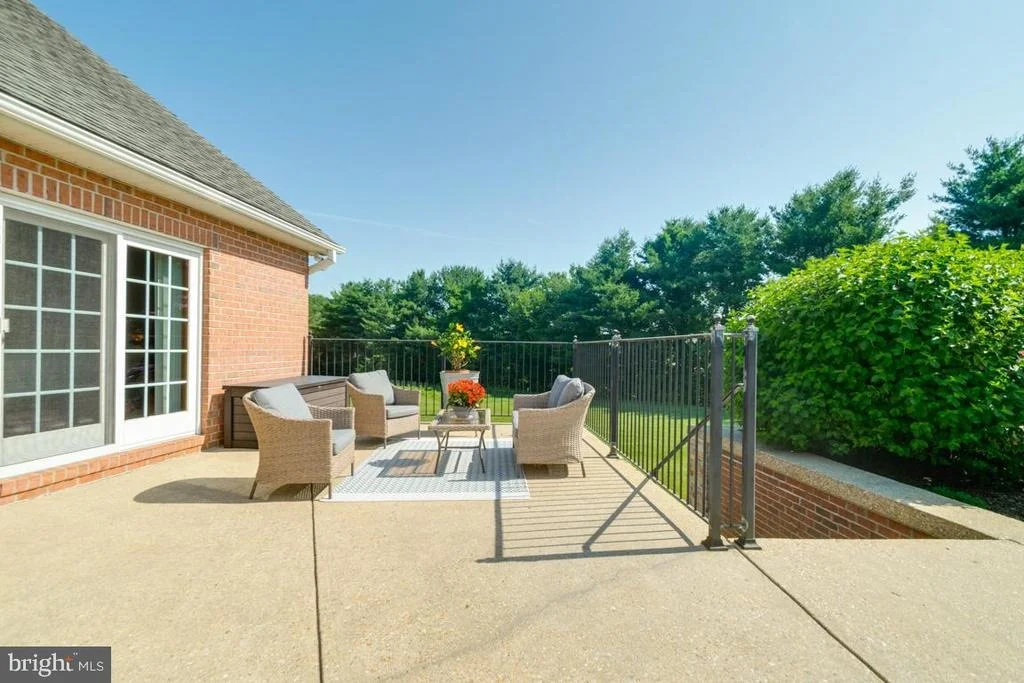 Photo of 613 HANOVER PIKE