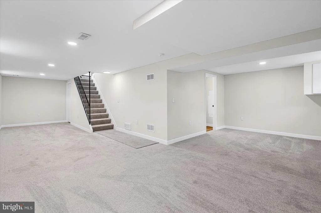 Photo of 247 CANDYTUFT ROAD