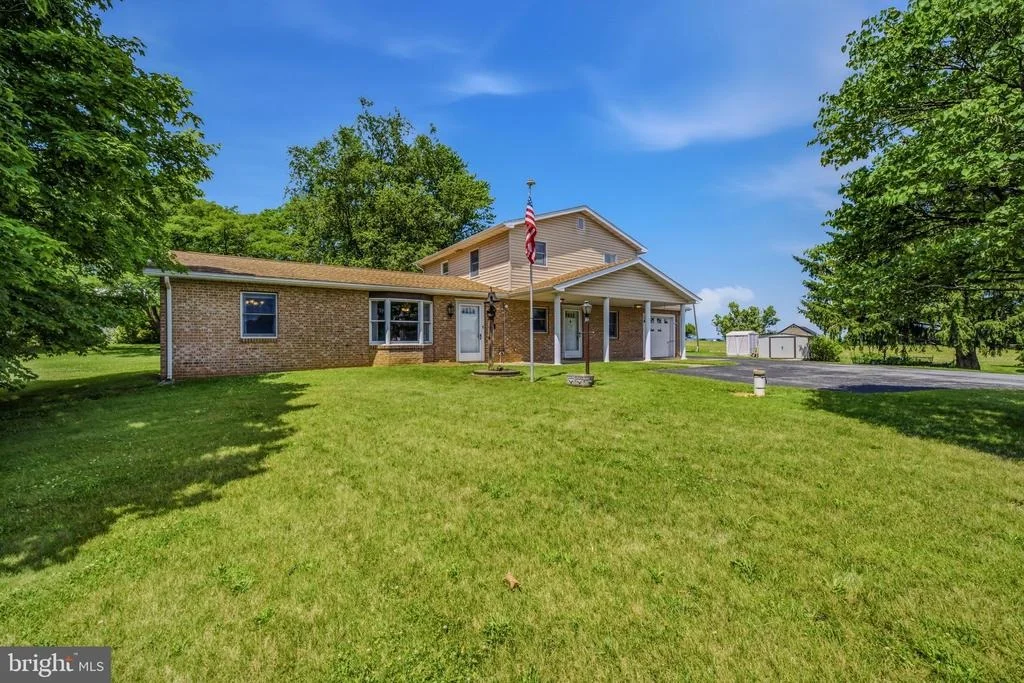 Photo of 11728 WHITE HALL ROAD