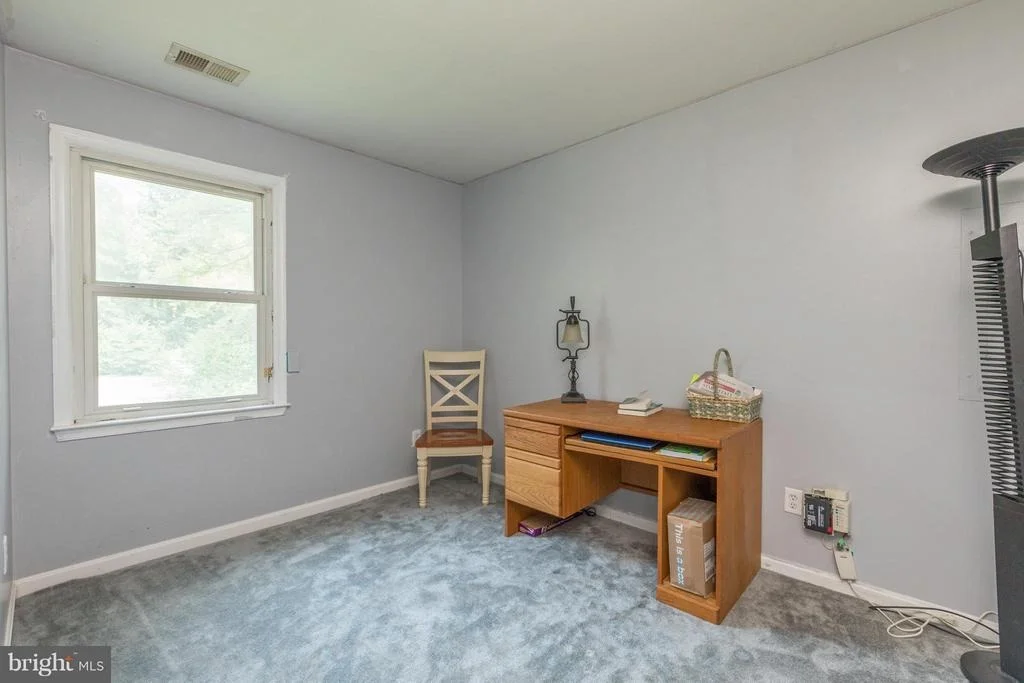 Photo of 230 NORTHVIEW DRIVE