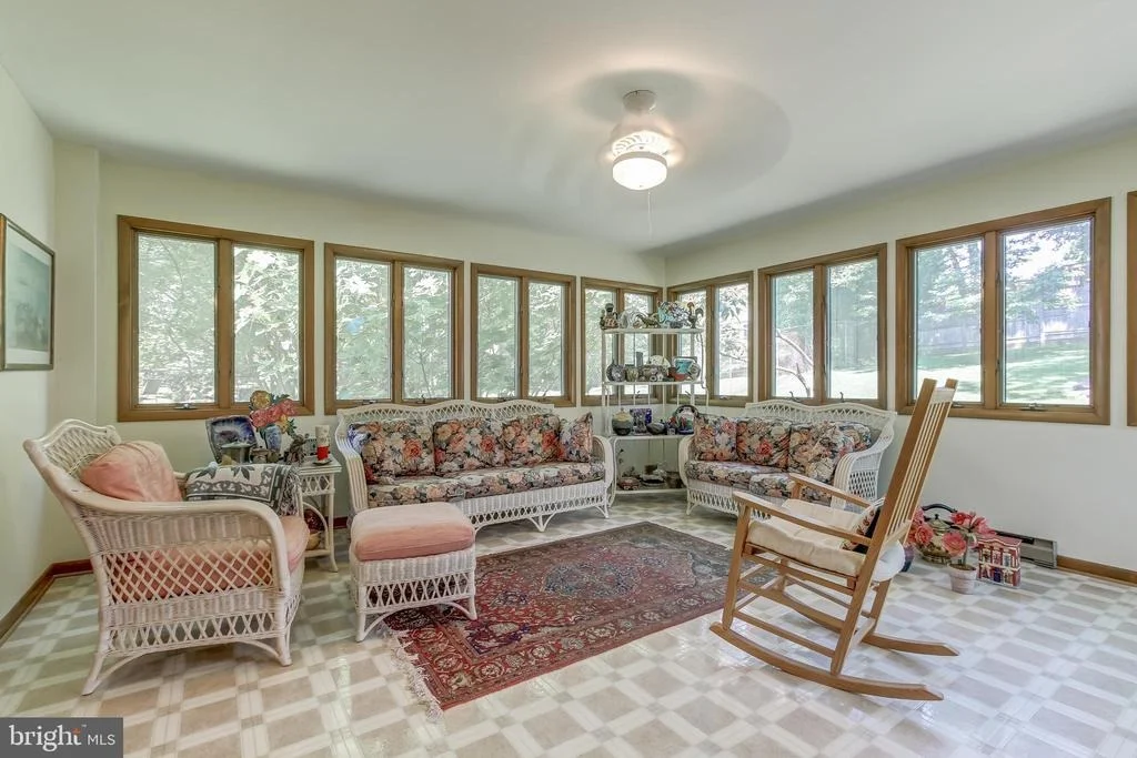 Photo of 703 HILLSBORO DRIVE