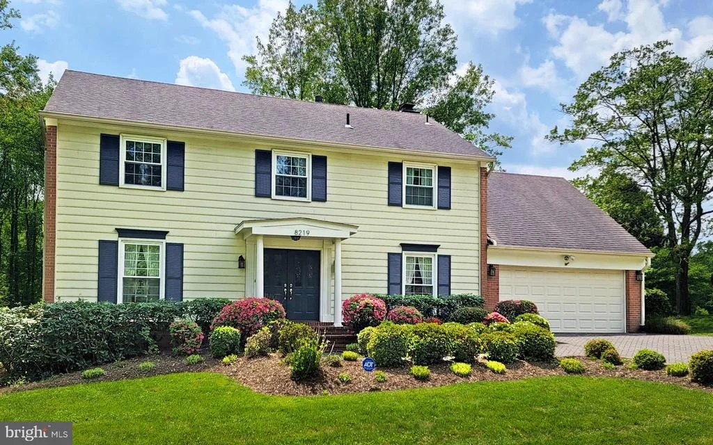 Photo of 8219 RIDING RIDGE PLACE