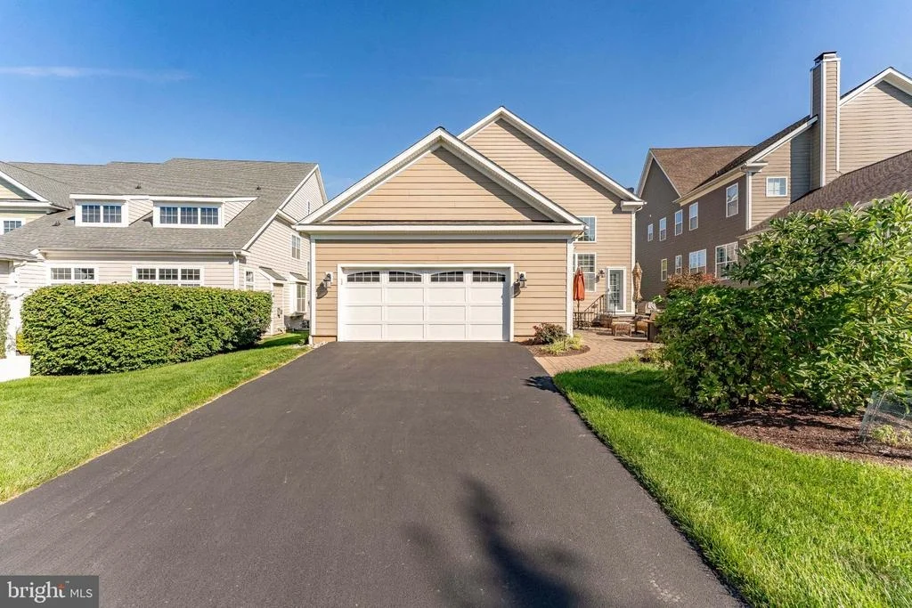 Photo of 305 QUIGLEY DRIVE