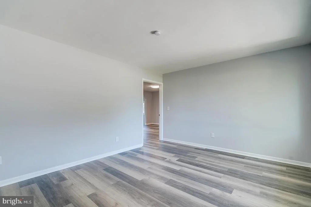 Photo of 1522 FORREST AVENUE