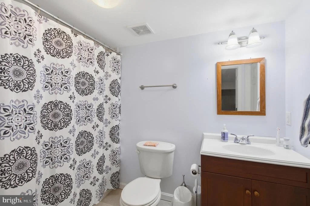 Photo of 43679 LUCKETTS BRIDGE CIRCLE