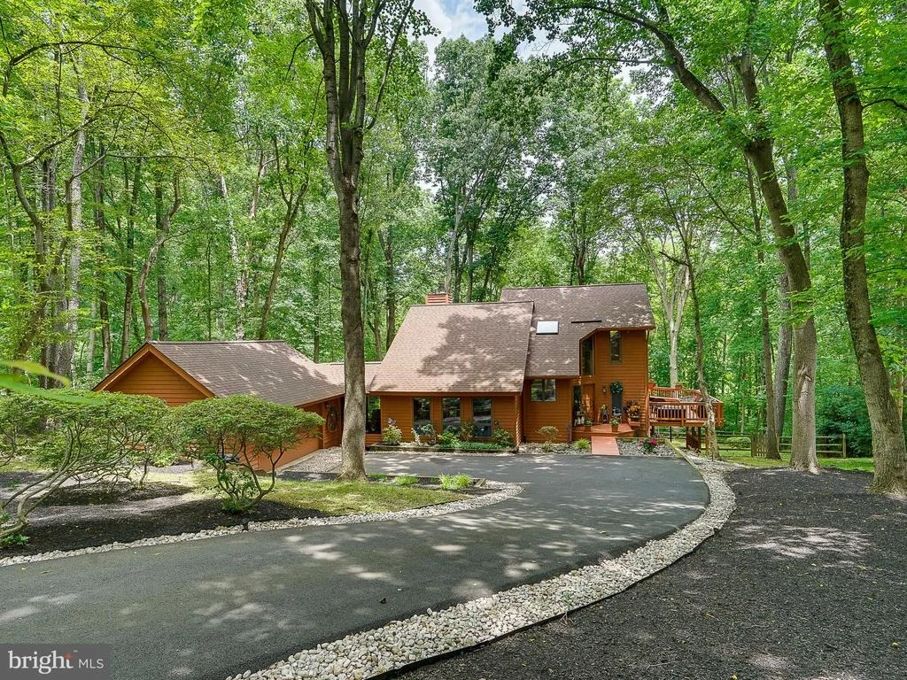 Photo of 10724 CROSS SCHOOL ROAD