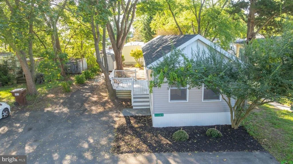 Photo of 31660 JANICE ROAD