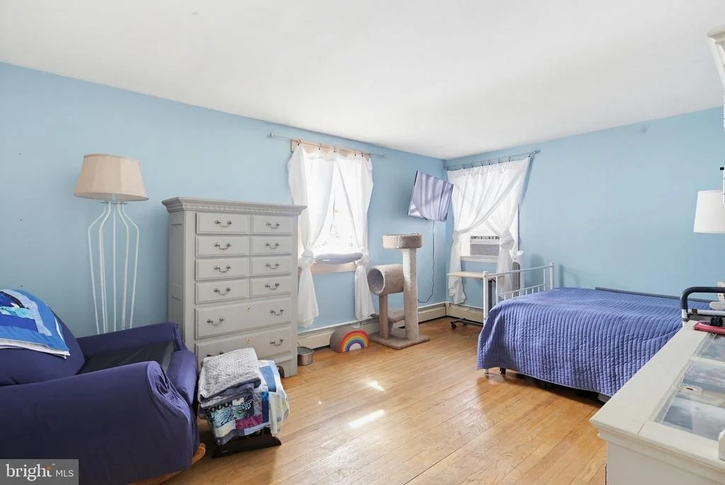 Photo of 2124 OAKLYN DRIVE