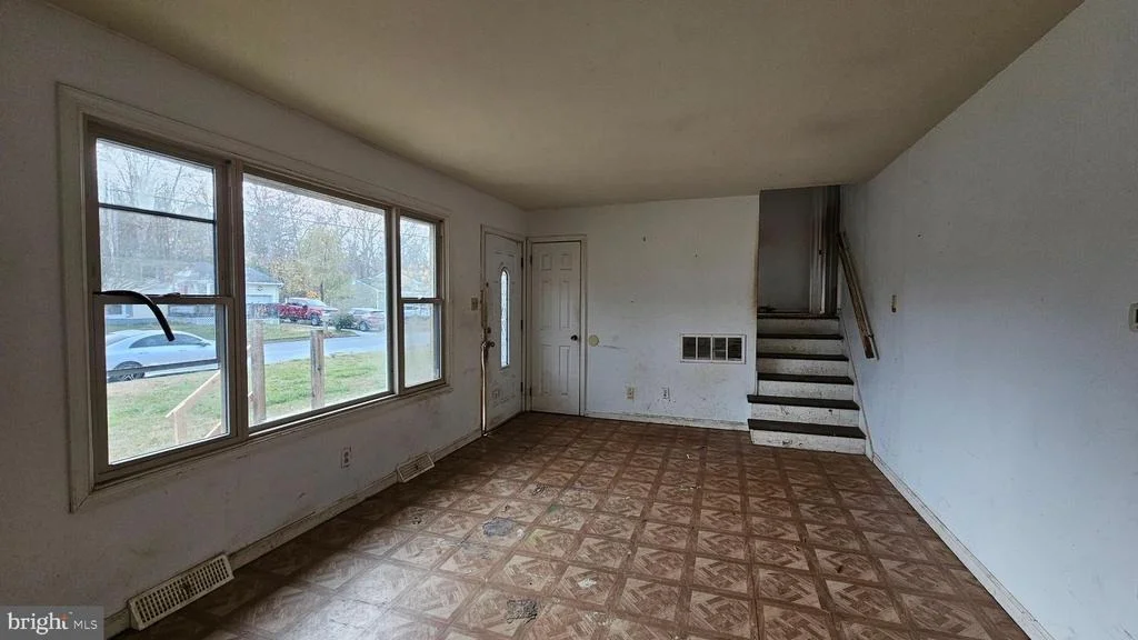 Photo of 1500 VENUS DRIVE