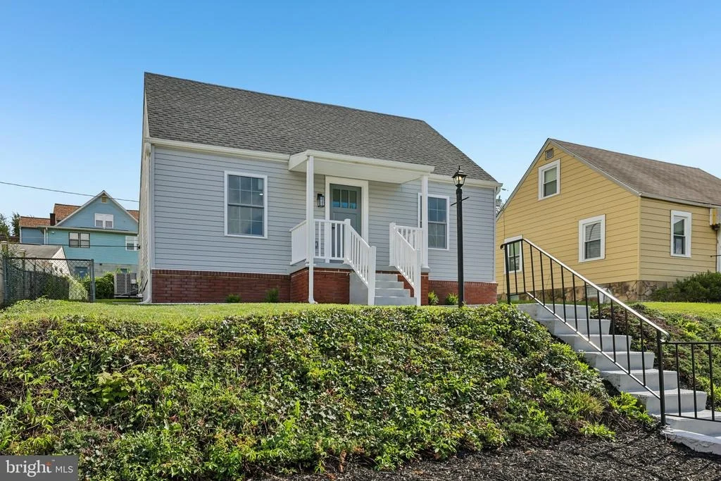Photo of 3215 ROSALIE ROAD