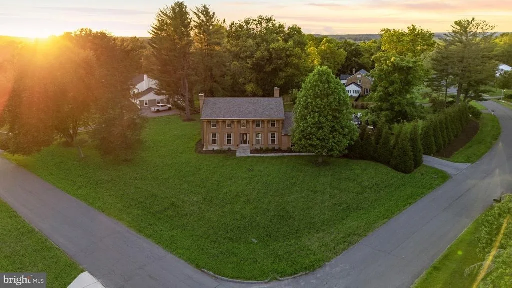 Photo of 8701 LOCHAVEN DRIVE