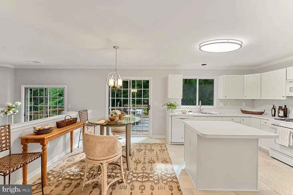 Photo of 15015 HUNTER MOUNTAIN LANE