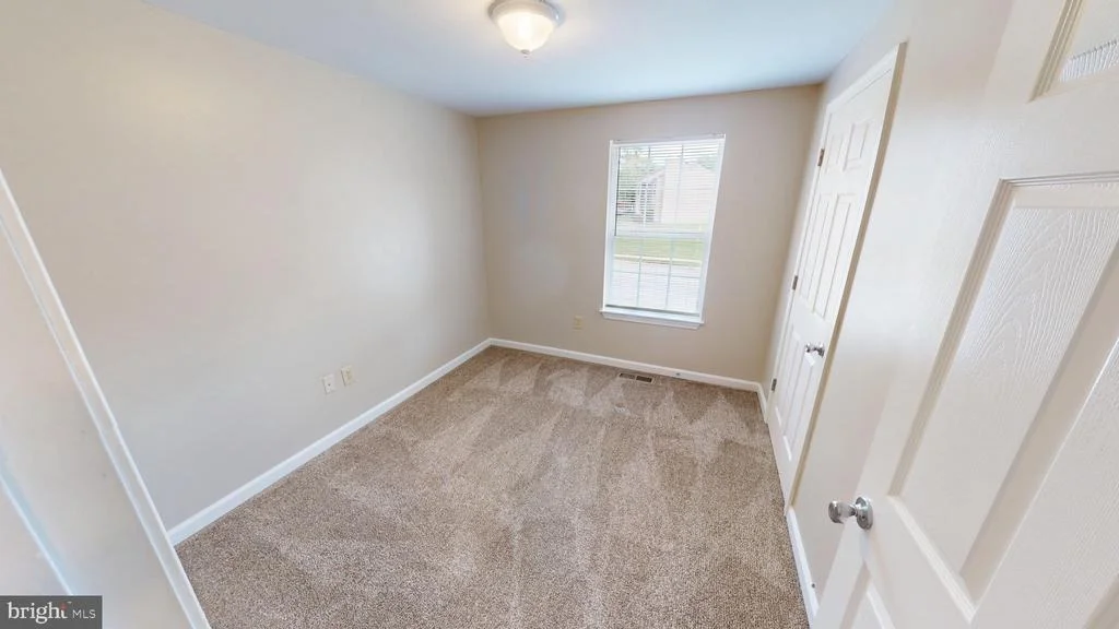 Photo of 1180 BANNISTER CIRCLE