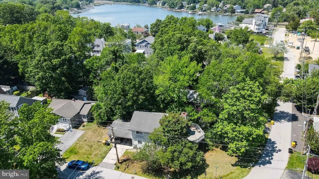 Photo of 3328 SHORE DRIVE