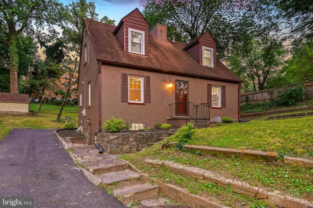 Photo of 514 SILVER SPRING AVENUE