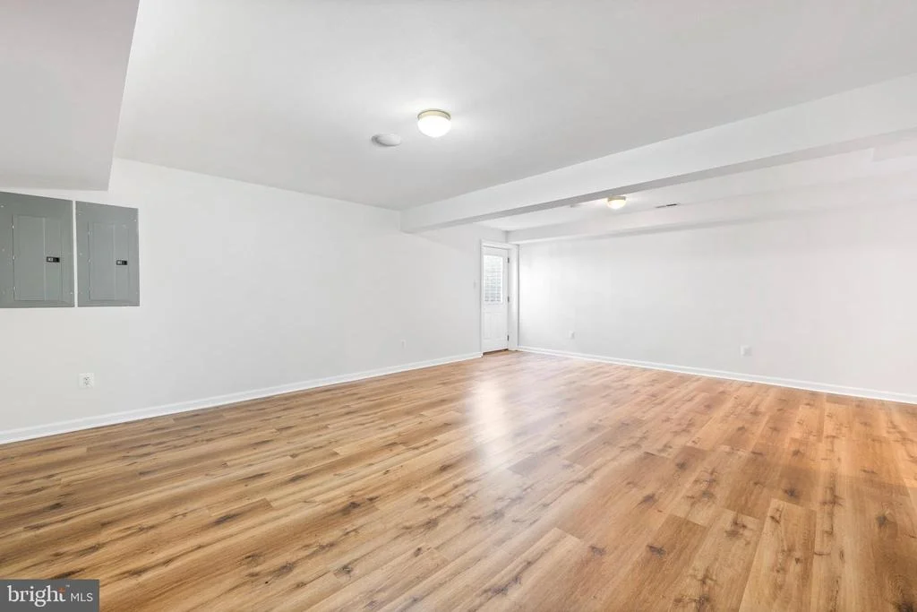 Photo of 3300 LANCER COURT