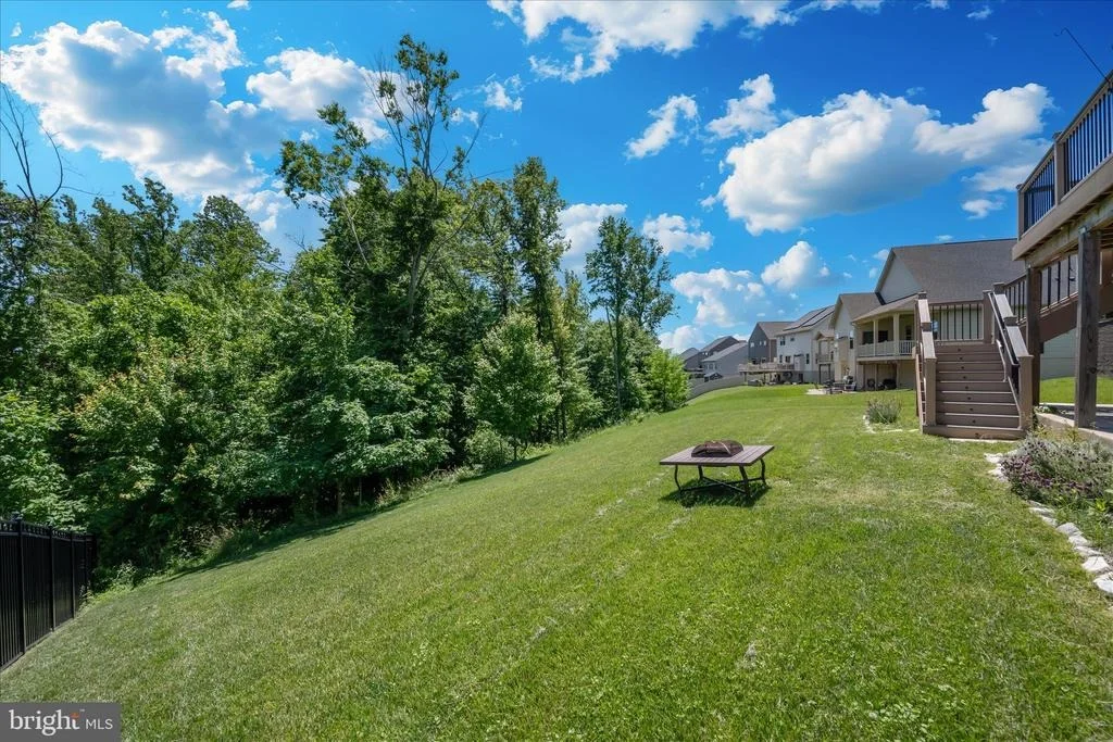 Photo of 7031 EAGLEHEAD DRIVE