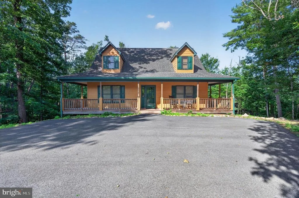Photo of 14 VICKIE WAY