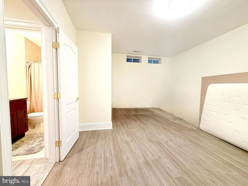 Photo of 7532 RED HILL DRIVE