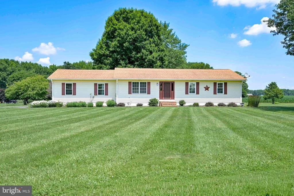 Photo of 508 LAKE DRIVE