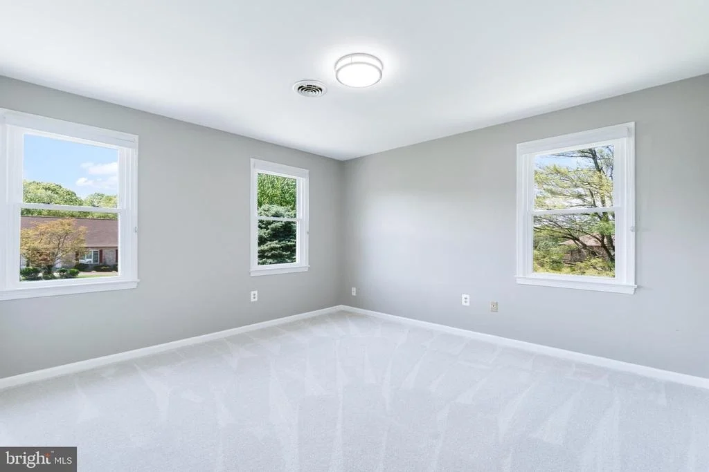 Photo of 20809 MERLE DRIVE