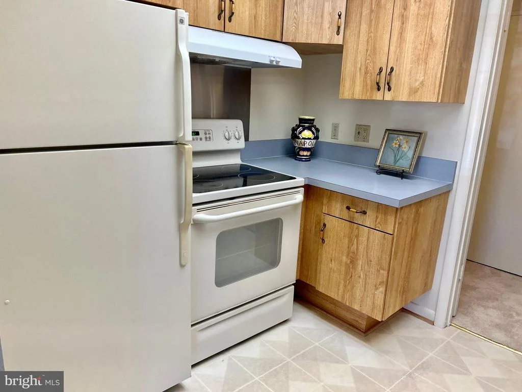 Photo of Unit 82D at 3630 GLENEAGLES DRIVE