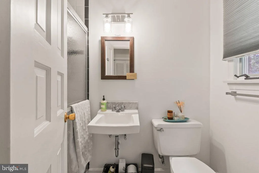 Photo of 4208 RAVENHURST CIRCLE