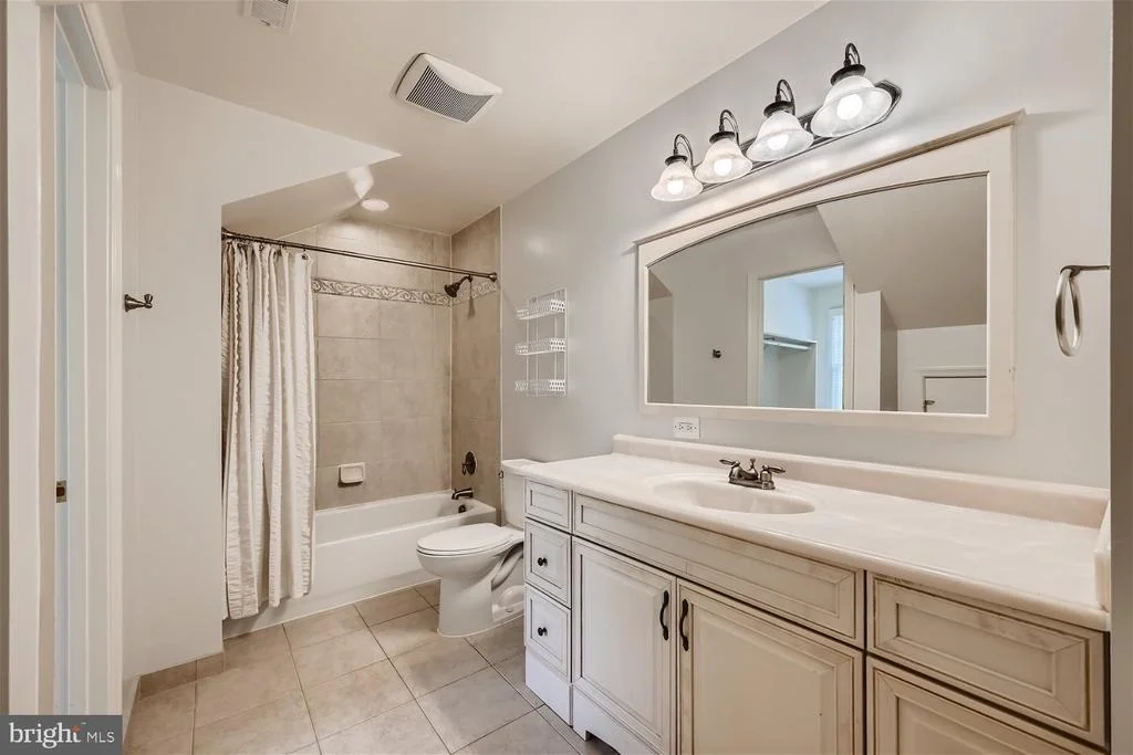Photo of 15014 SPRING MEADOWS DRIVE