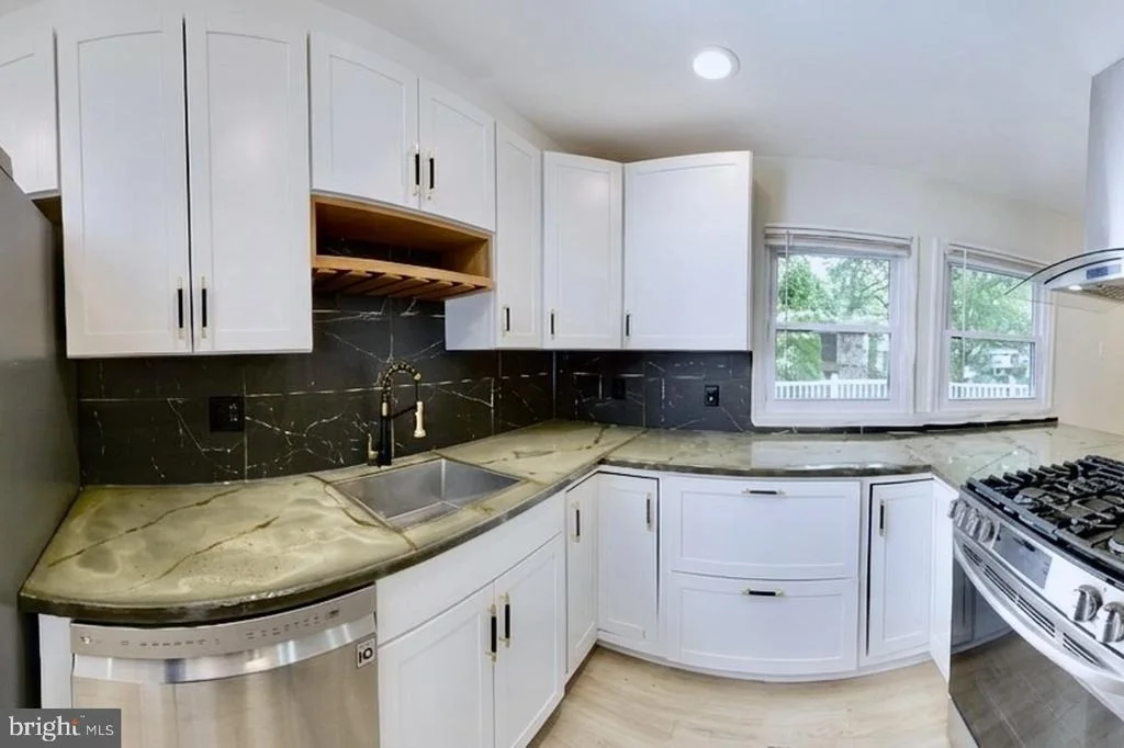 Photo of 7215 WILLOW OAK PLACE
