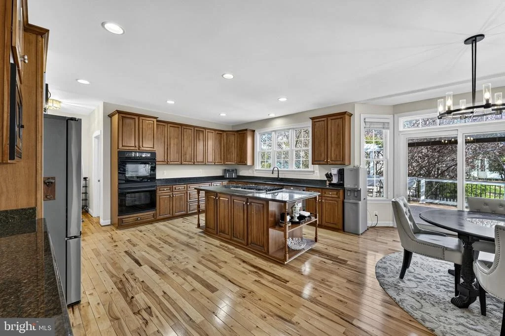 Photo of 42758 GLENSIDE DRIVE