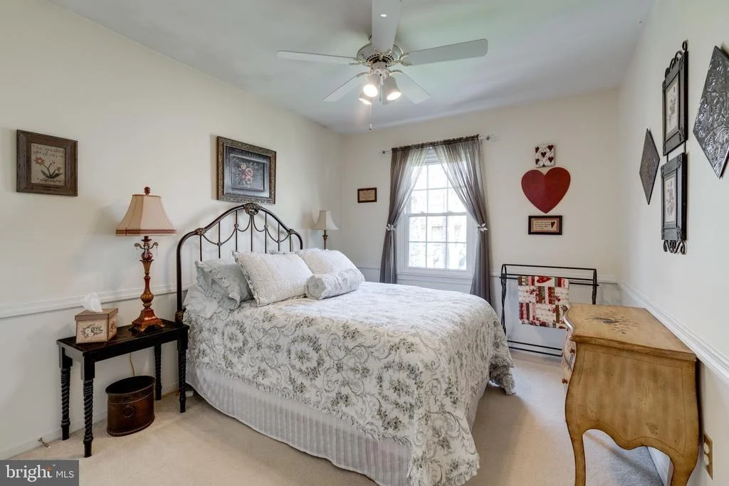 Photo of 7203 MING TREE COURT