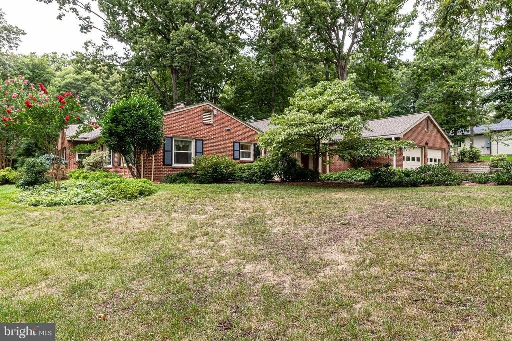 Photo of 4144 ORCHARD DRIVE