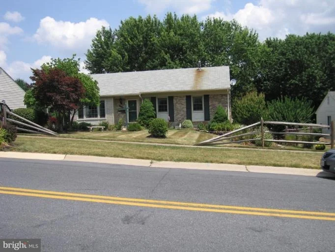 Photo of 10421 SWEEPSTAKES ROAD